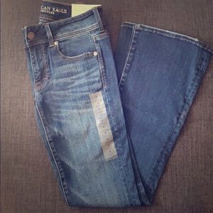 American eagle super stretch boot leg jeans 👖